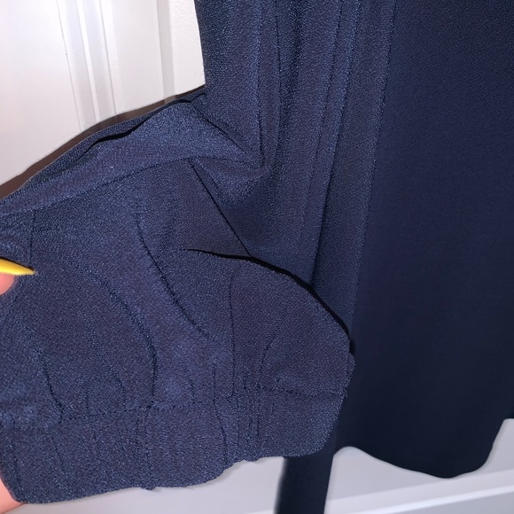 Off the shoulder blouse - Picture 3 of 4